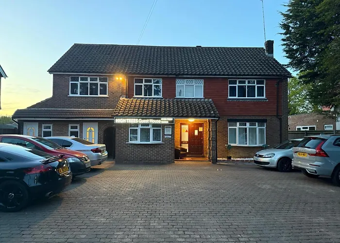 High Trees Guest House Gatwick