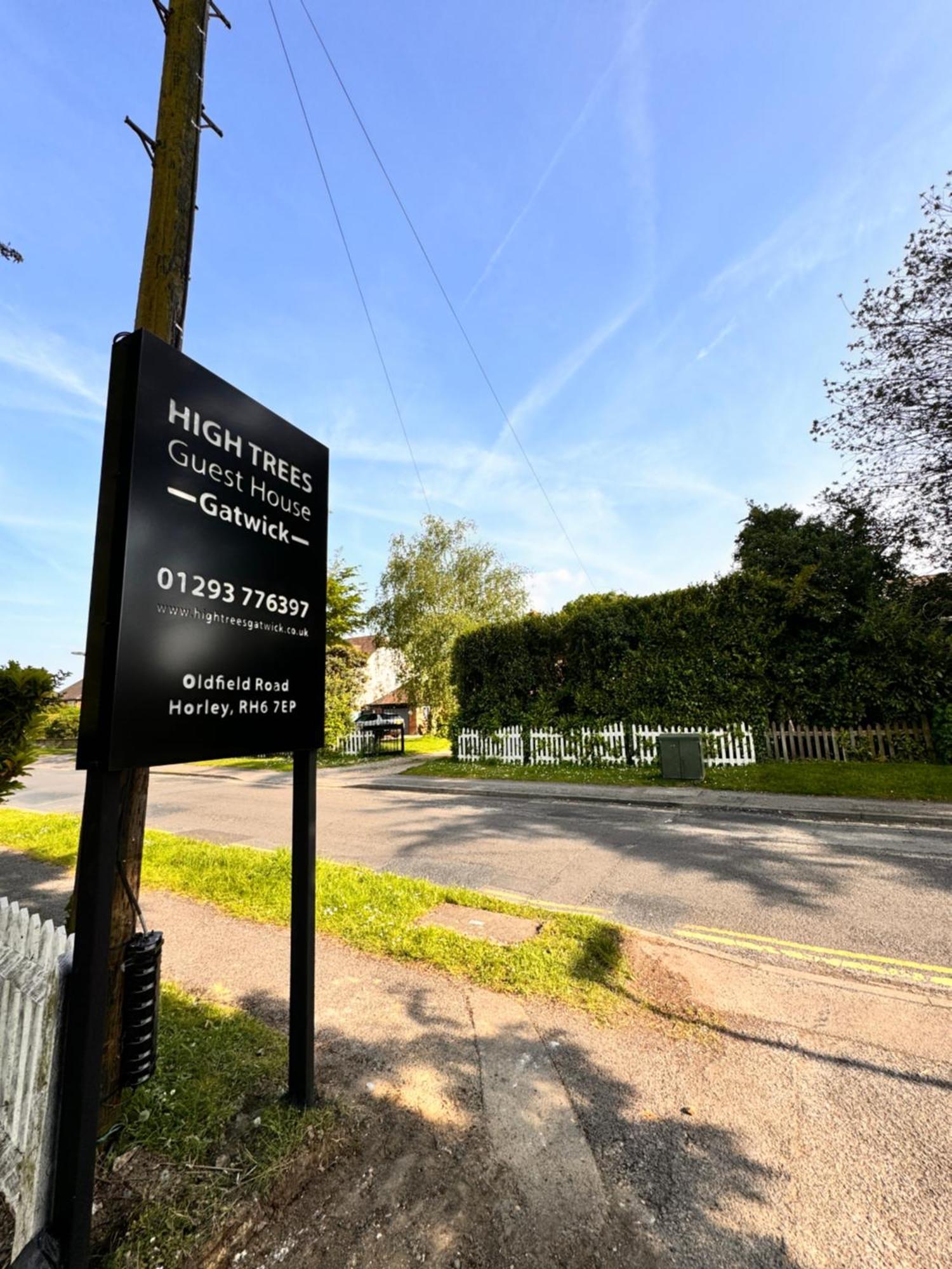 High Trees Gatwick * Horley