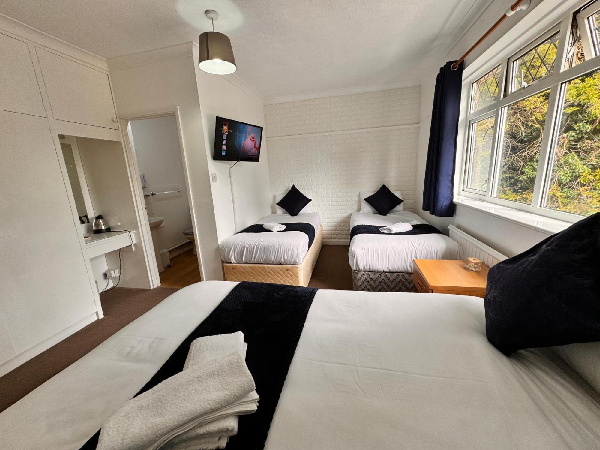High Trees Gatwick Horley