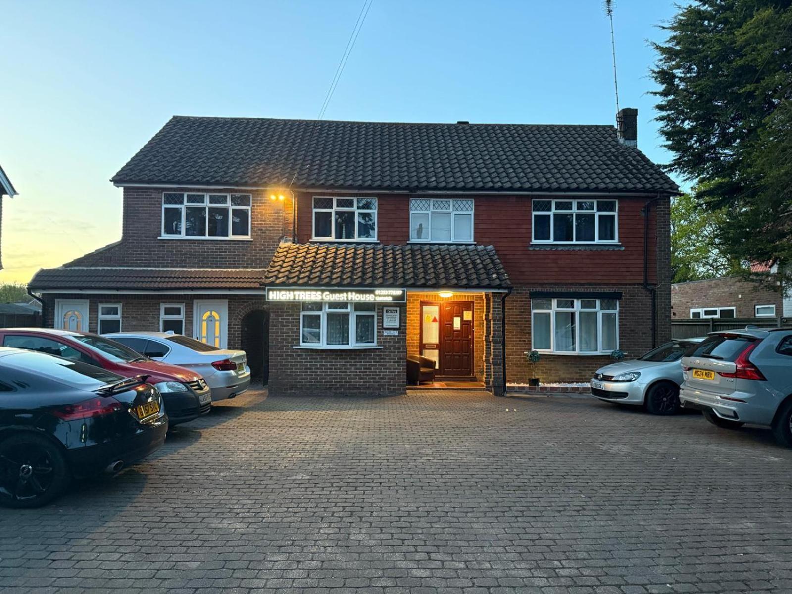 High Trees Gatwick Horley